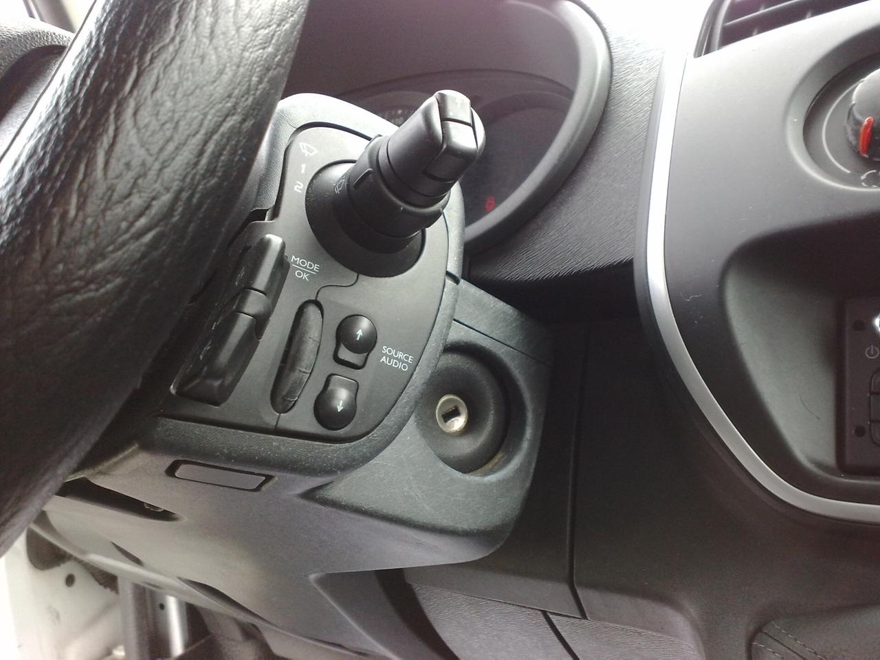 renault kangoo 1.5dci 75cv - 2014