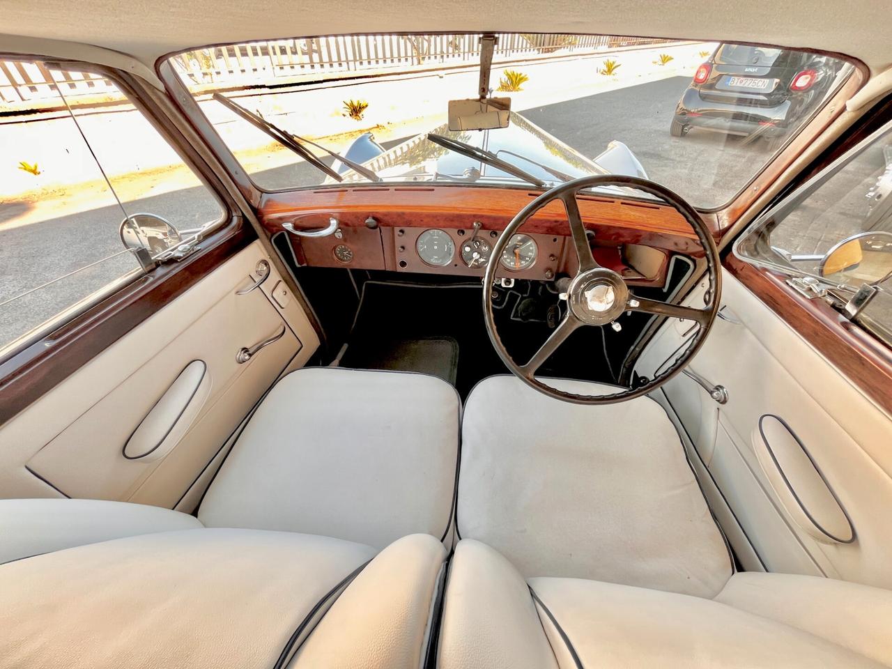 Bentley Altro Mark IV 4.3 L