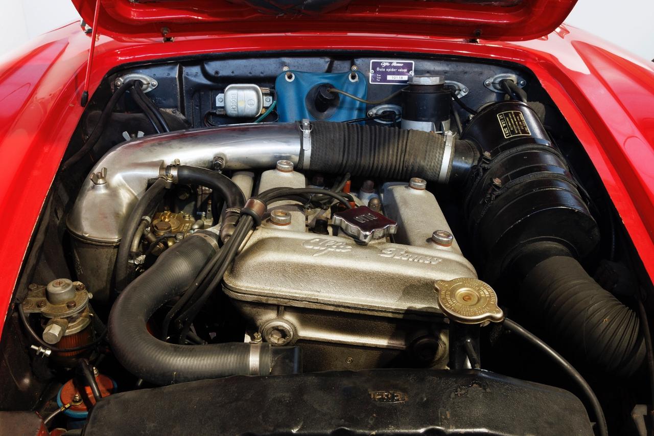 Alfa Romeo Giulia 1600 Spider Veloce