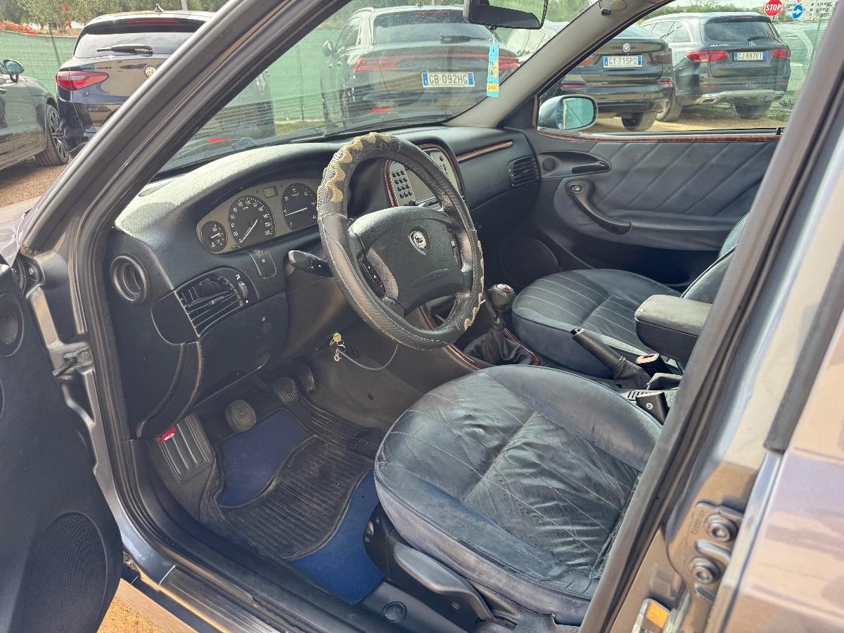 LANCIA - Lybra - JTD S.W. Emblema NAVI/ CLIMA AUTOMATICO/ BLOCHSHAFT