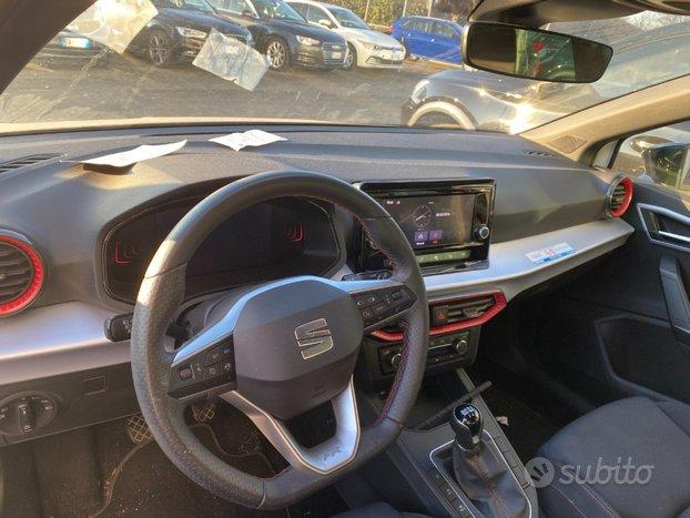 SEAT Ibiza 1.0 EcoTSI 95 CV 5 porte FR