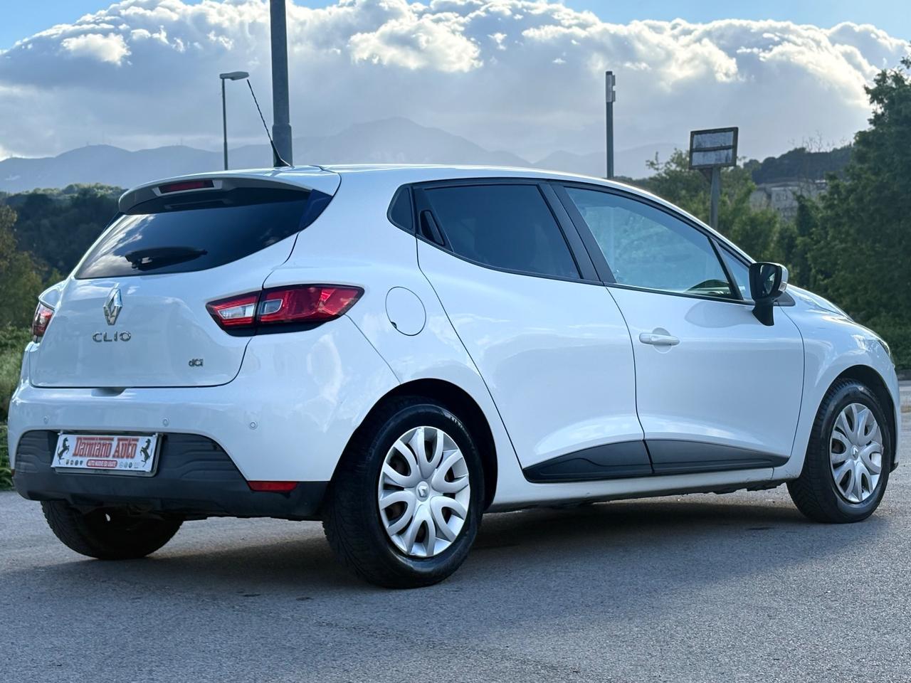 Renault Clio 1.5 dCi 8V 75CV 5P Live LED/NAV
