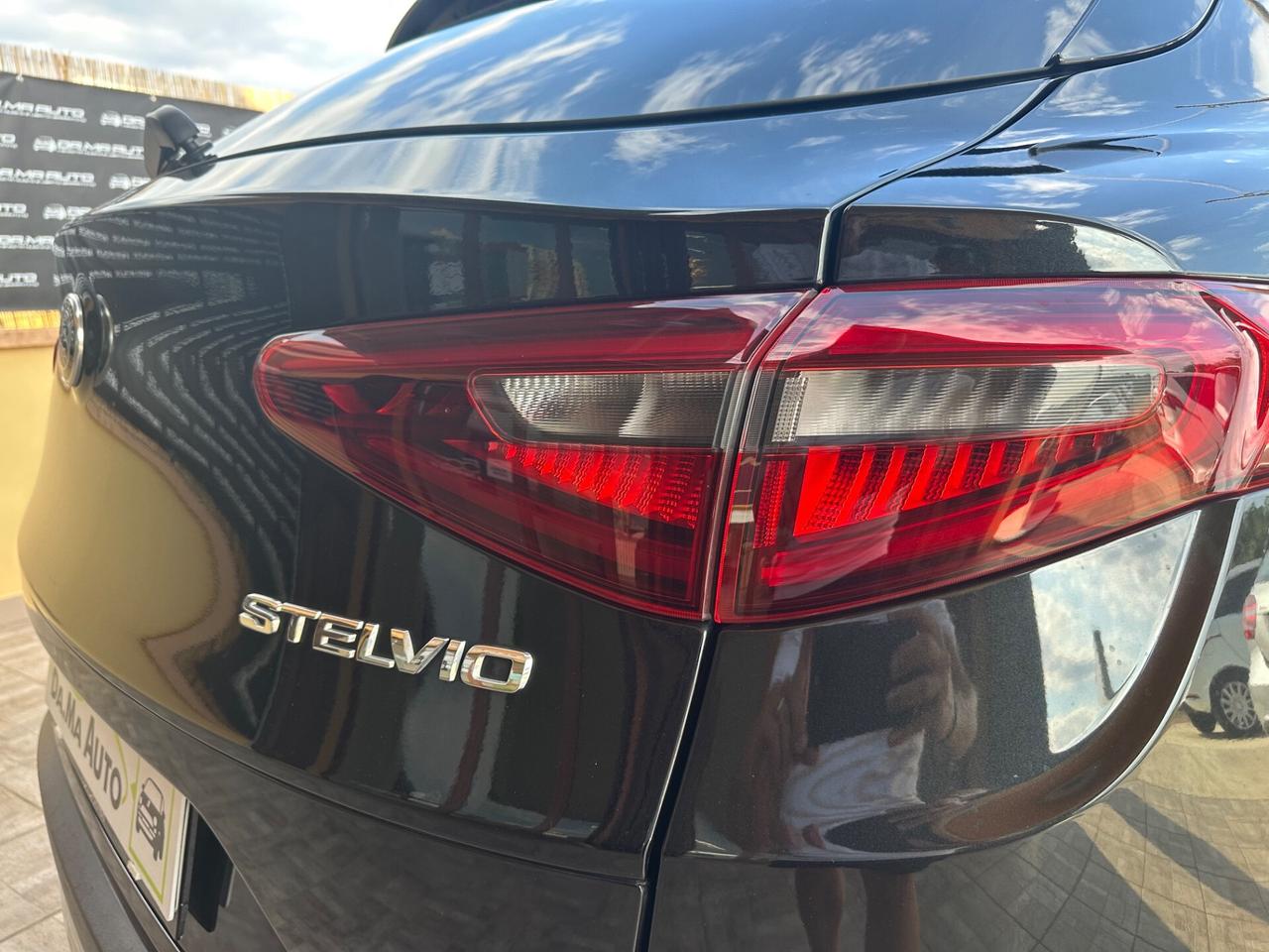 Alfa Romeo Stelvio 2.2 TD 210 CV AT8 Q4 TI