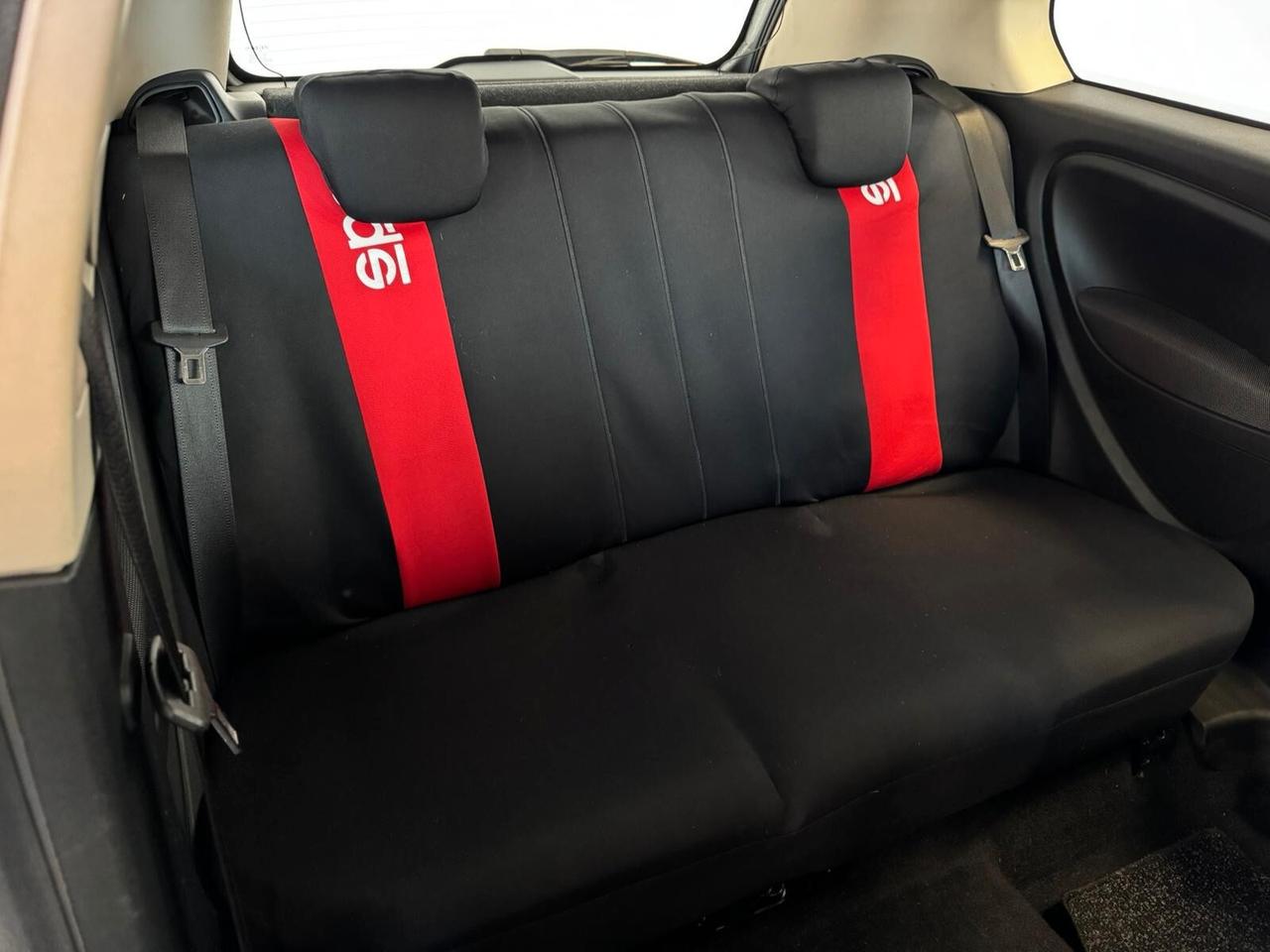 Fiat Grande Punto 1.4 Starjet 16V 3 porte Sport