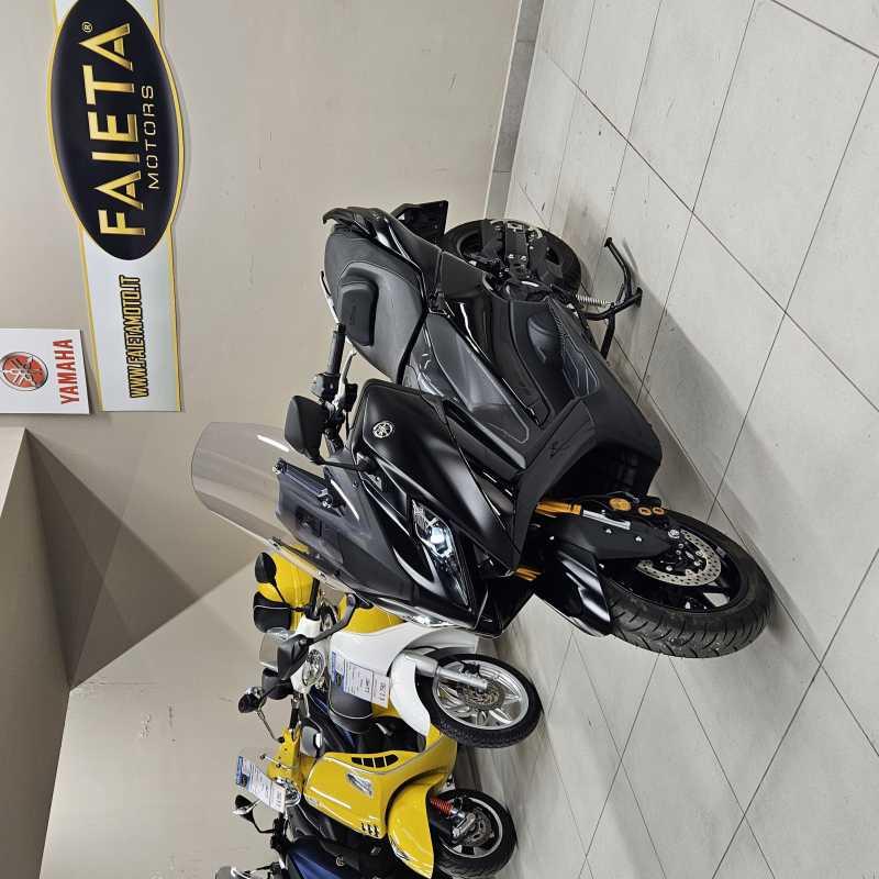 Yamaha T-Max 560 Tech Max - 2025