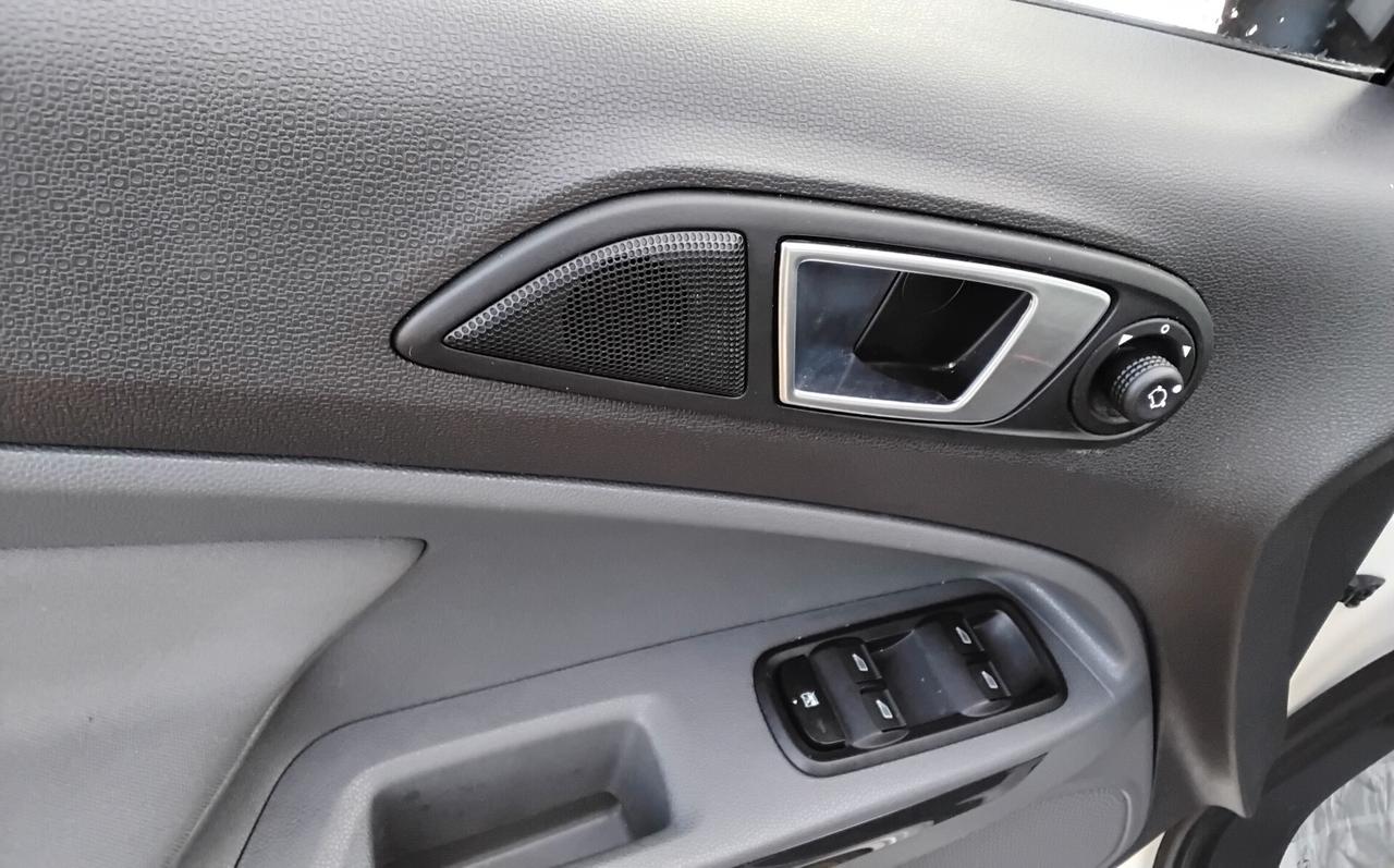 Ford EcoSport 1.5 TDCi 95 CV Titanium