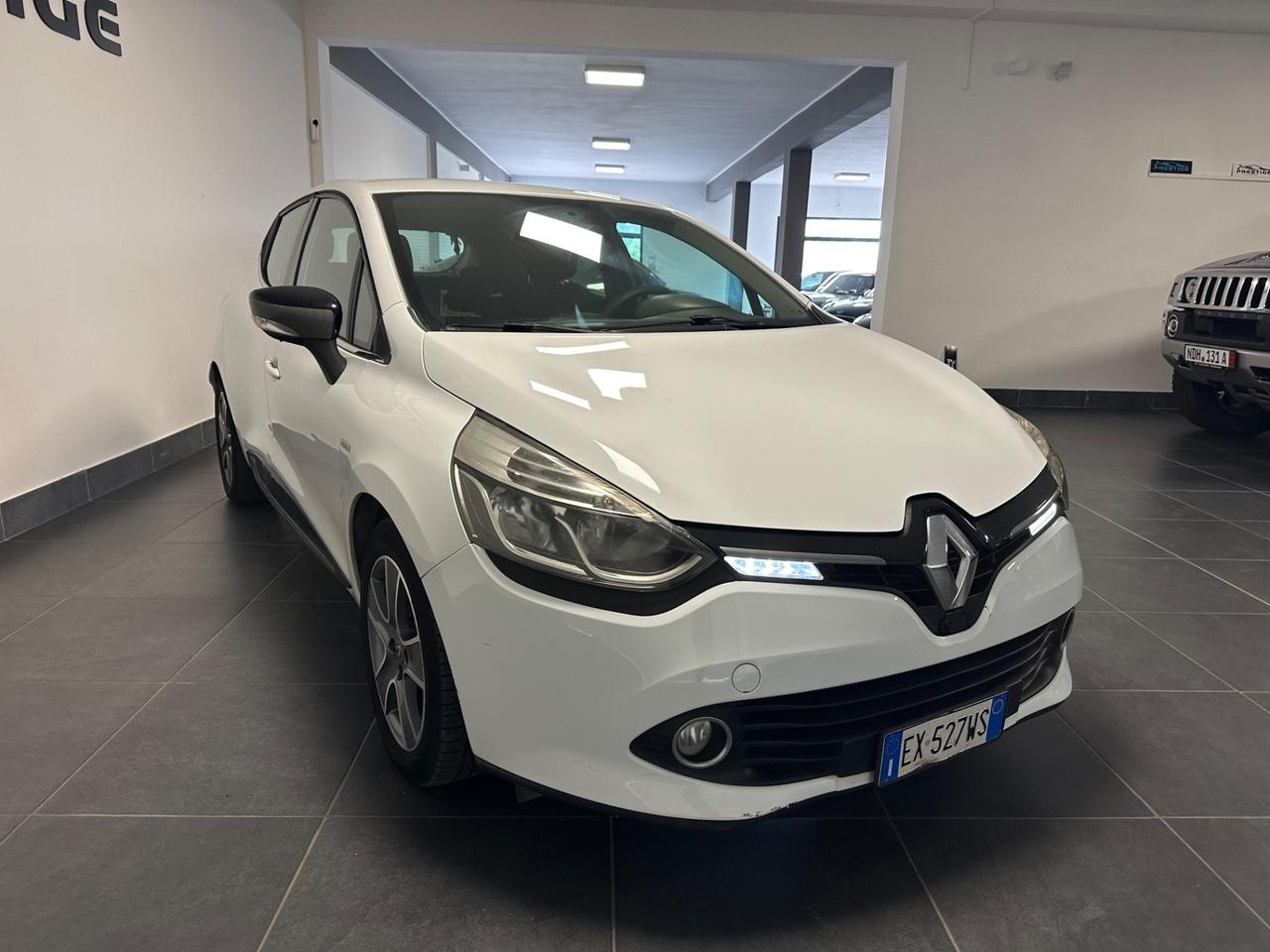 RENAULT CLIO 1.5 DCI 75CV NEOPATENTATI Costume National