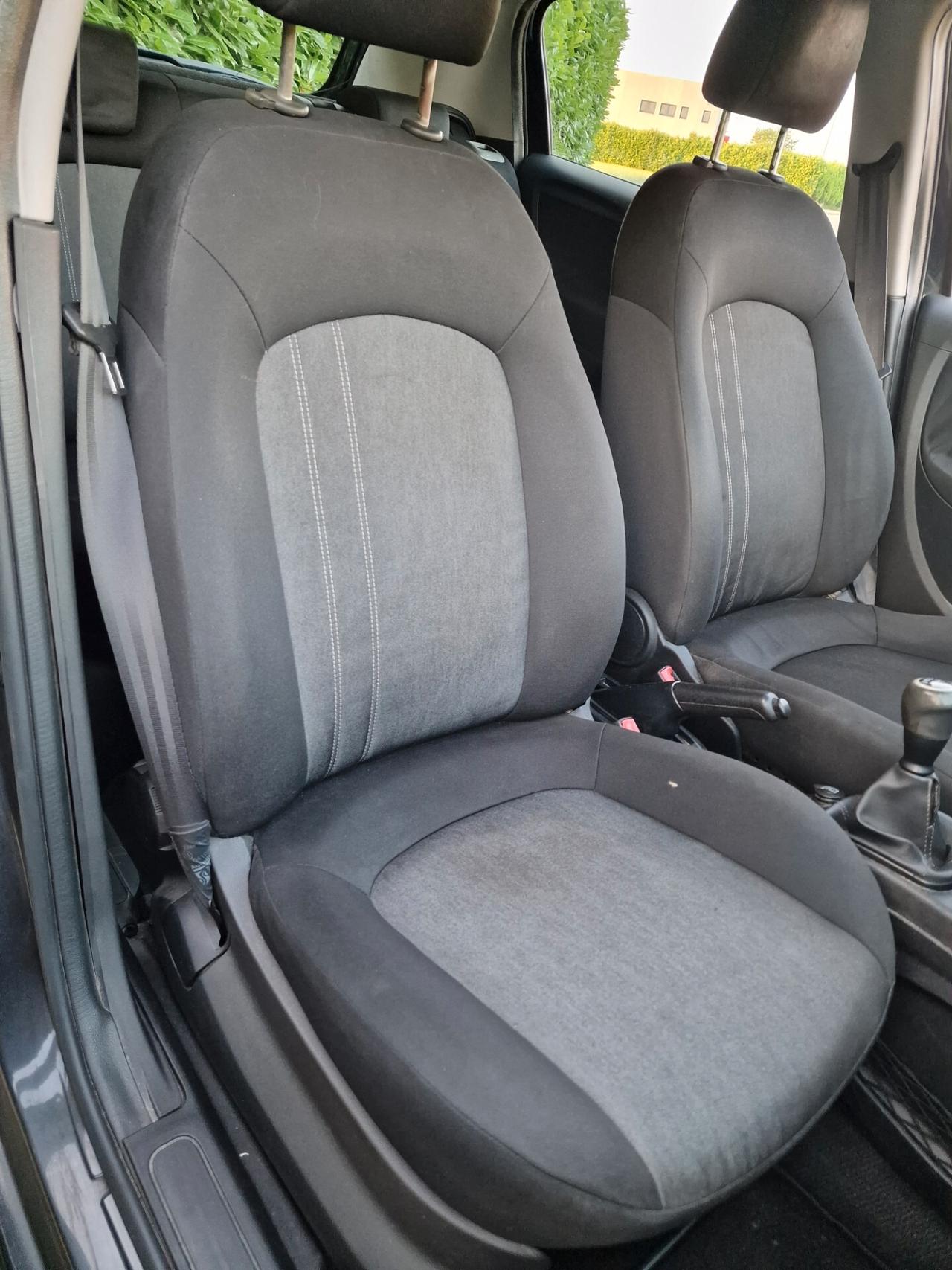Fiat Punto 1.3 MJT 75cv 5p