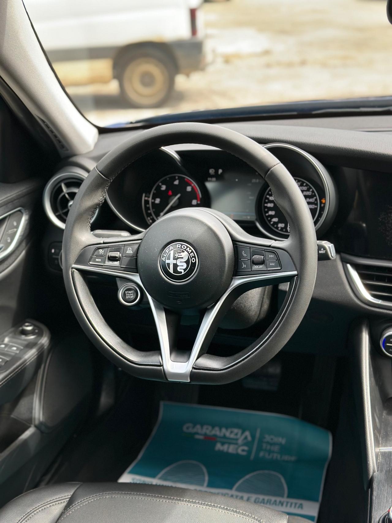 Alfa Romeo Giulia 2.2 Turbodiesel 180 CV AT8 AWD Q4 Executive