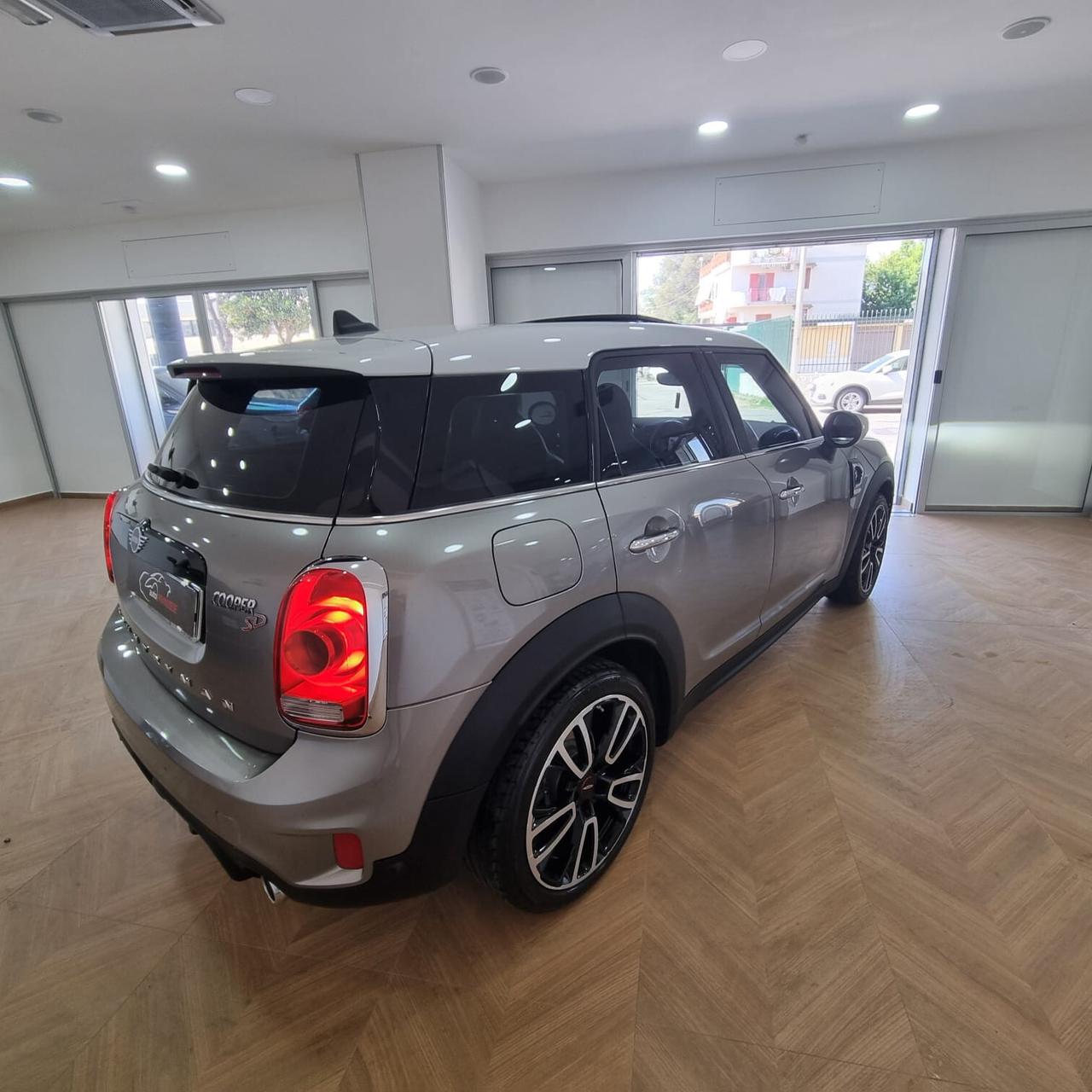 Mini John Cooper Works Countryman Mini 2.0 Cooper D Business Countryman Automatica