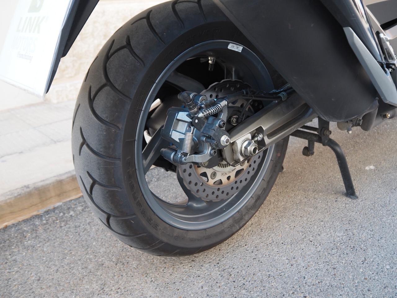 Kymco AK 550 •Cronologia Tagliandi•