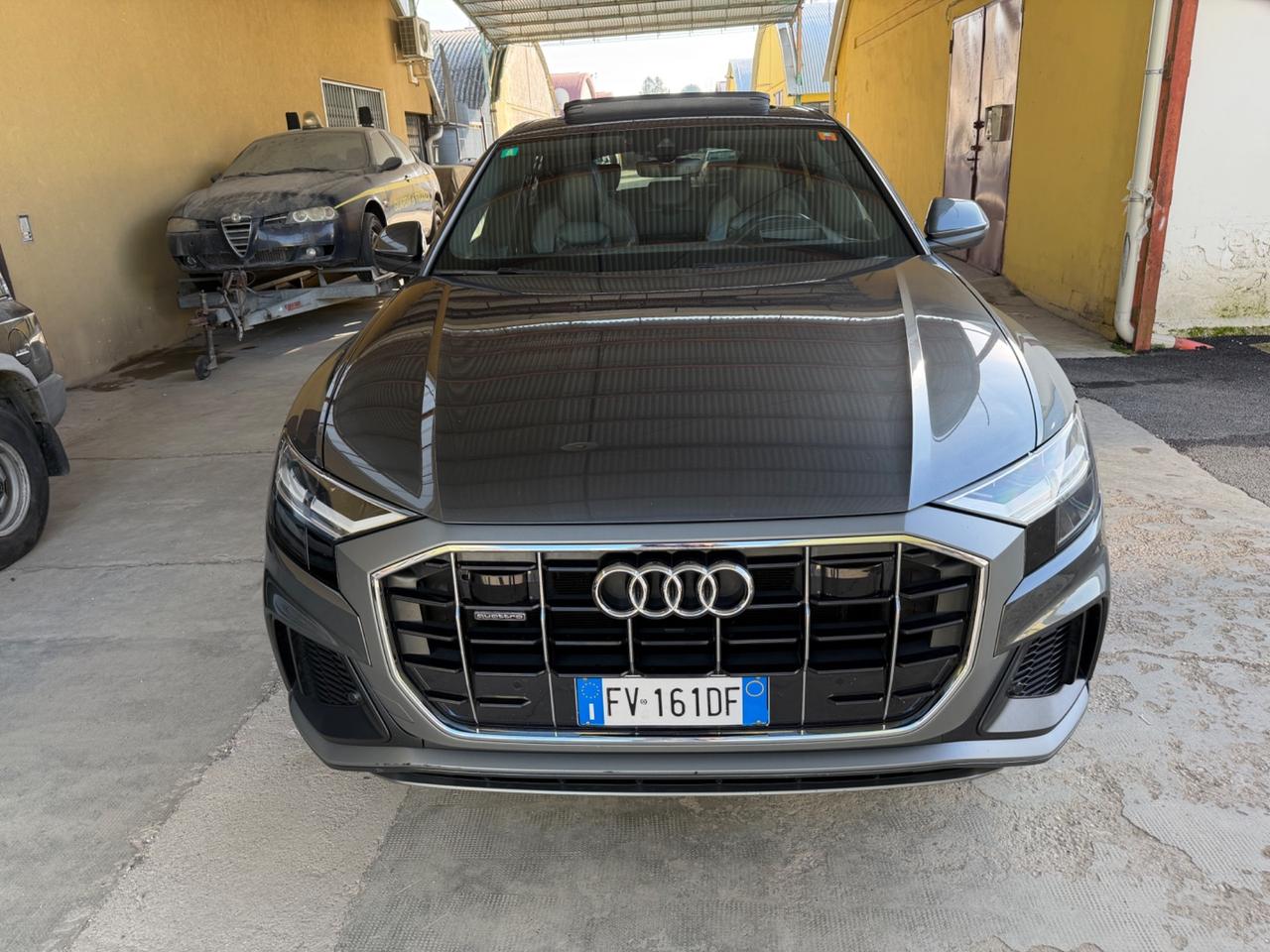 Audi Q8 50 TDI 3x S-Line Stra Full Tetto Head-up