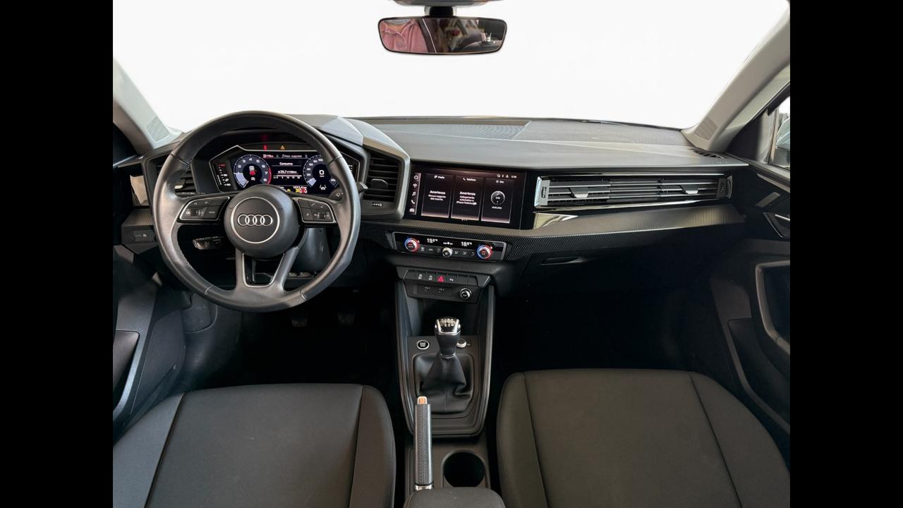 AUDI A1 II 2019 Sportback - A1 Sportback 30 1.0 tfsi Business 110