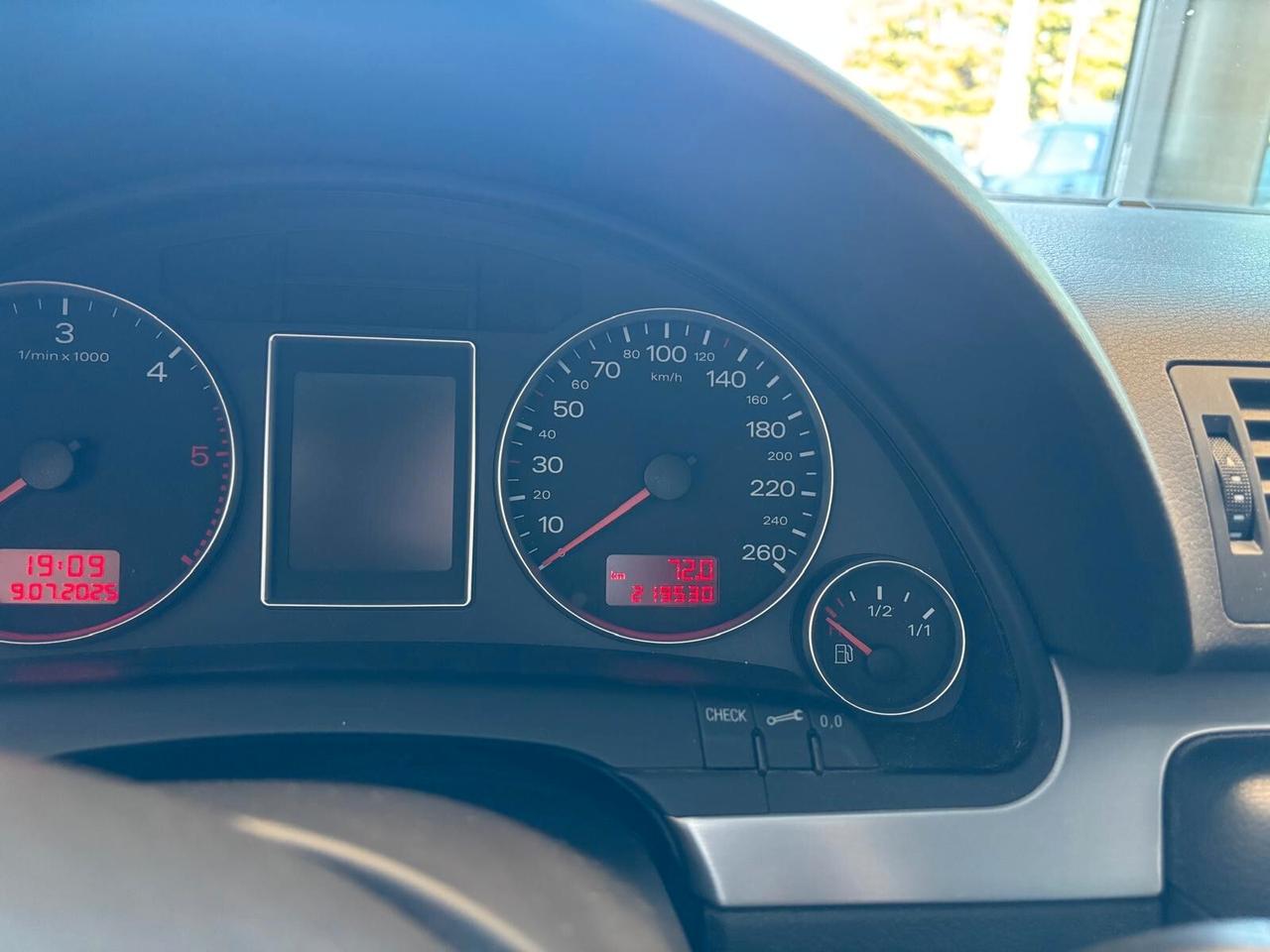 Audi A4 2007 - 1.9 116 CV DIESEL 219500 KM