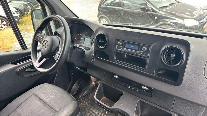 MERCEDES BENZ eSPRINTER FURGONE ELETTRICO