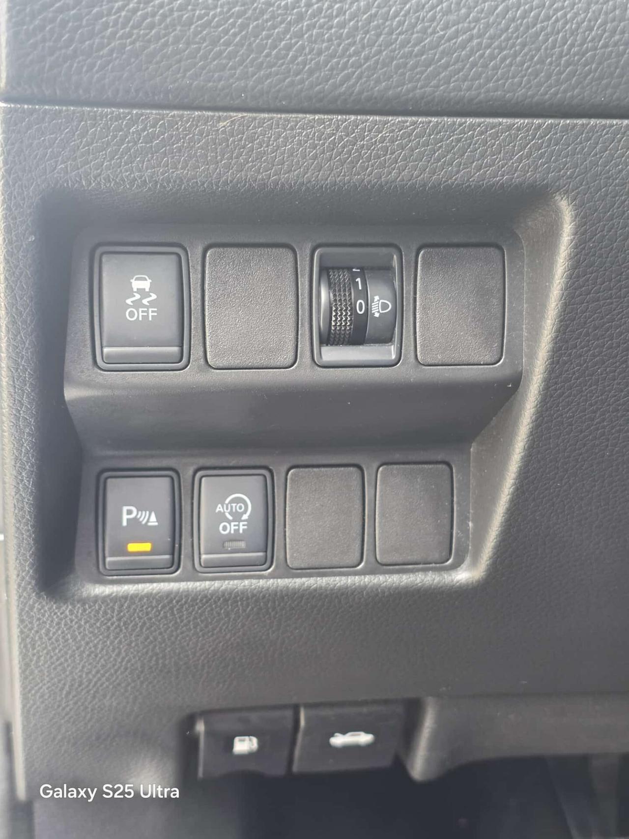 Nissan Qashqai 1.5 dCi DPF Tekna 2014