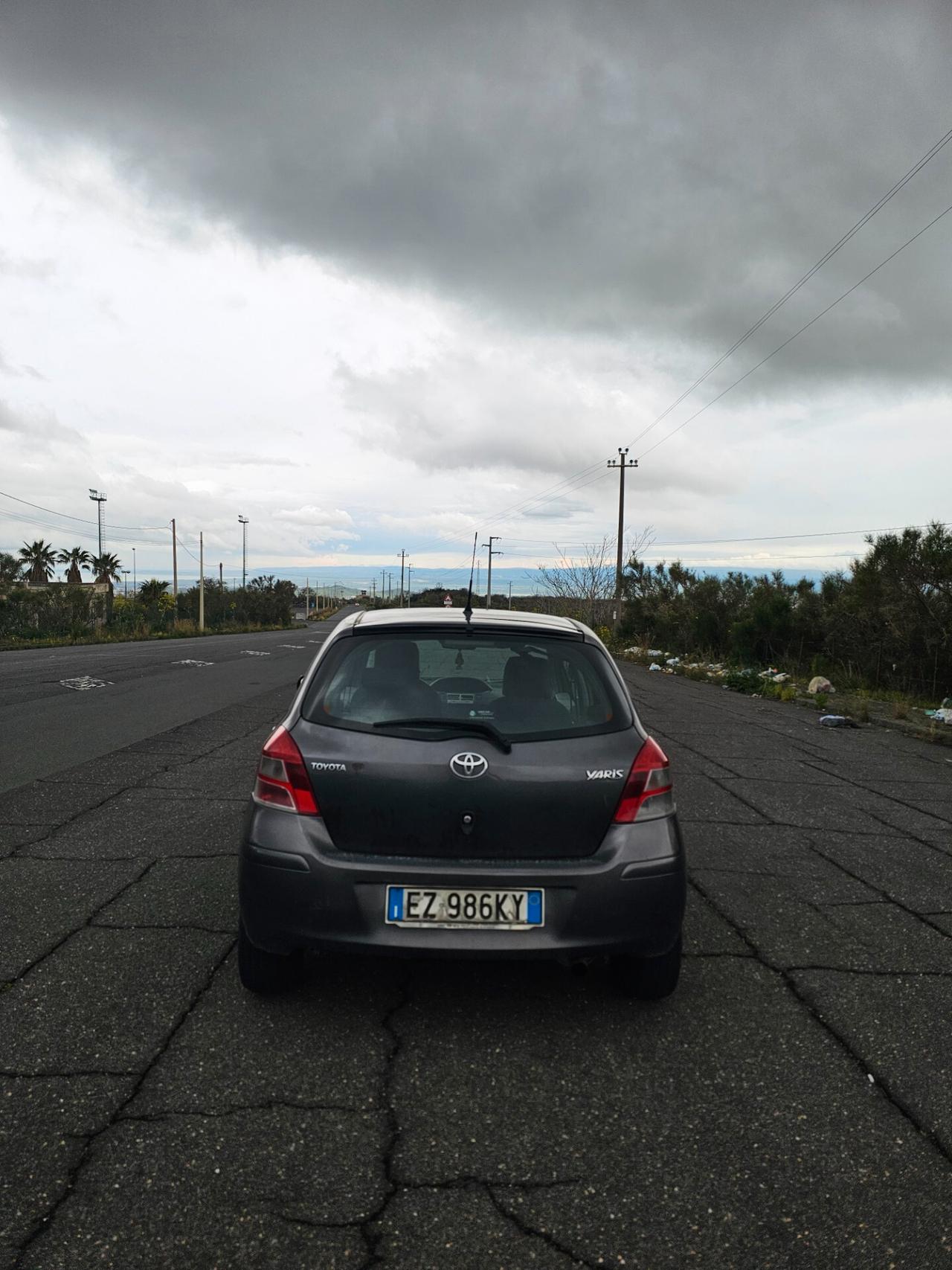 Toyota Yaris 1.0 cc 69cv 5 porte