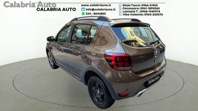 DACIA Sandero Stepway 1.0 TCe 100CV ECO-G 15th Anniversary