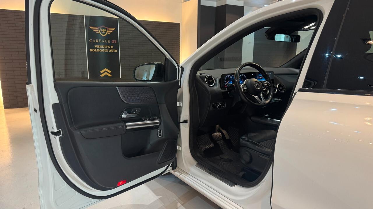 MERCEDES CLASSE B 180 136CV - 2019