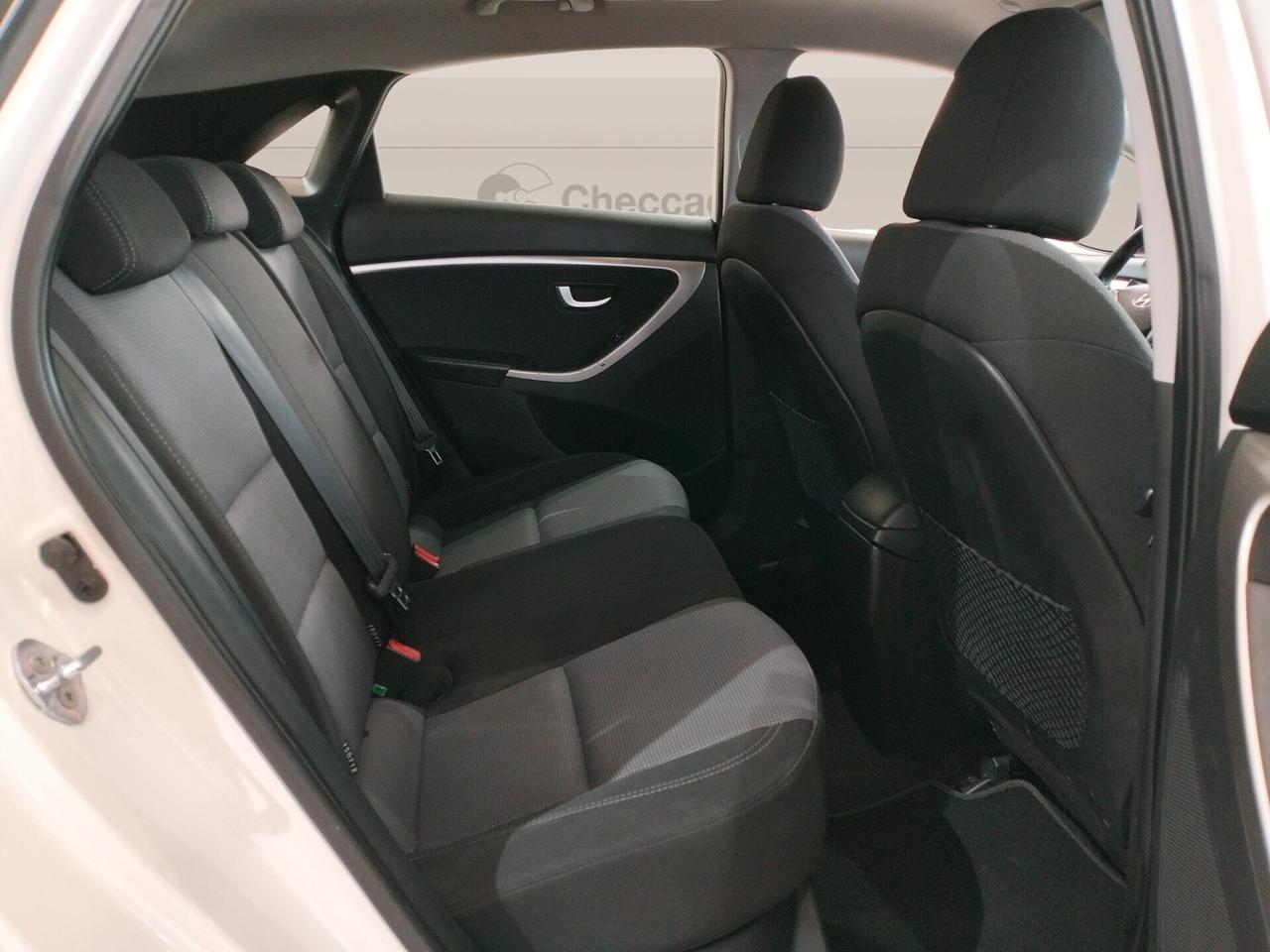 Hyundai i30 5p 1.6 crdi Comfort 128cv