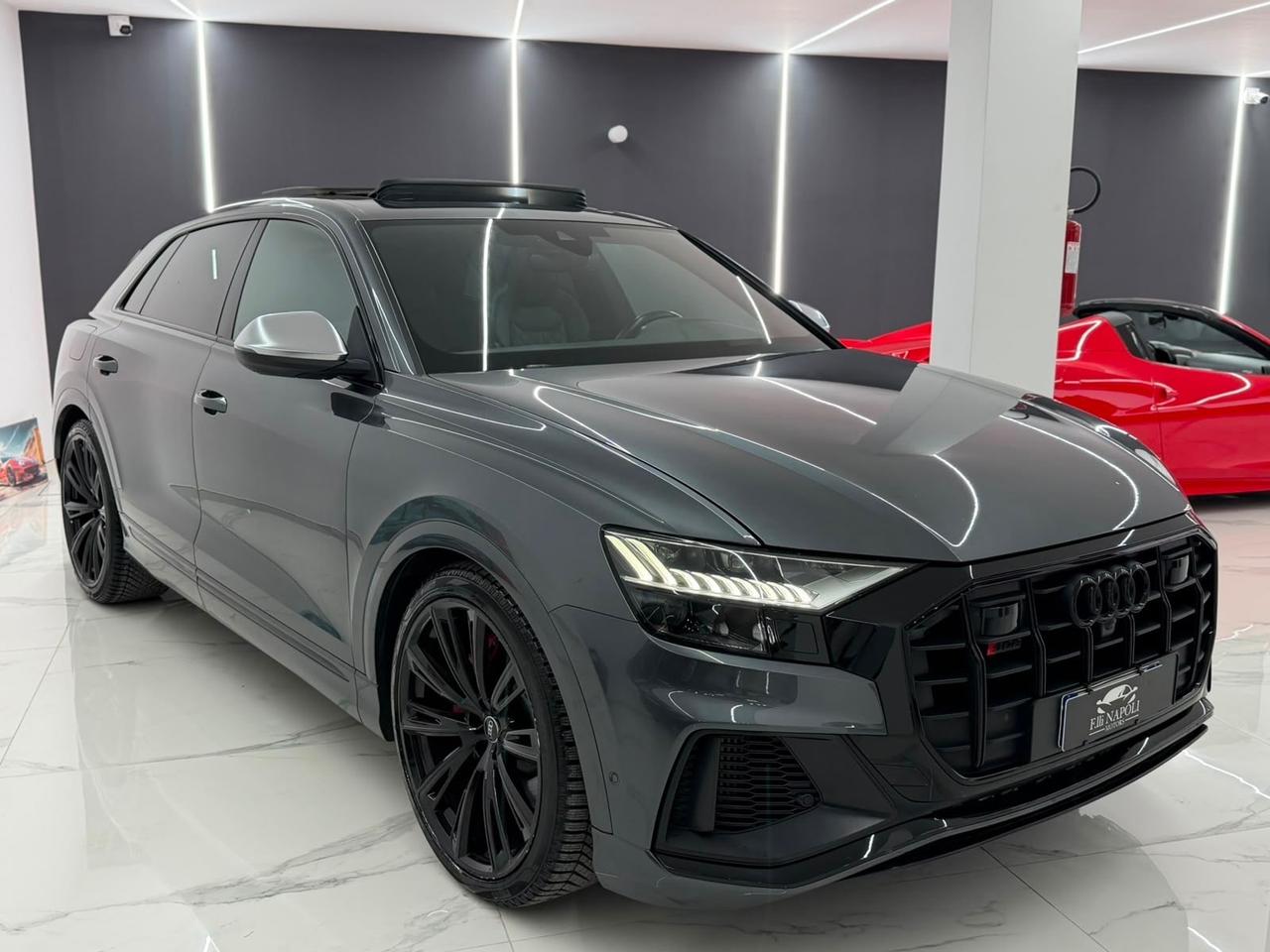 Audi Q8 SQ8 TFSI quattro tiptronic