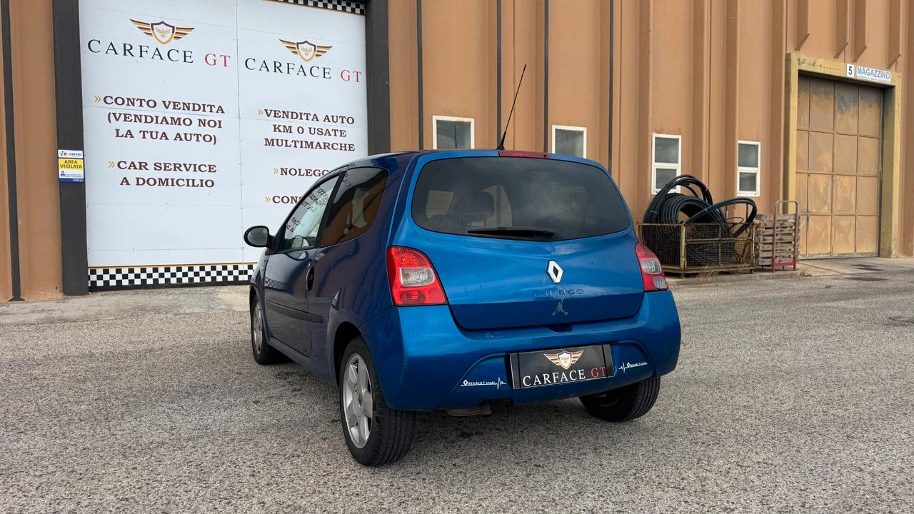 RENAULT TWINGO 1.1B 76CV - 2007
