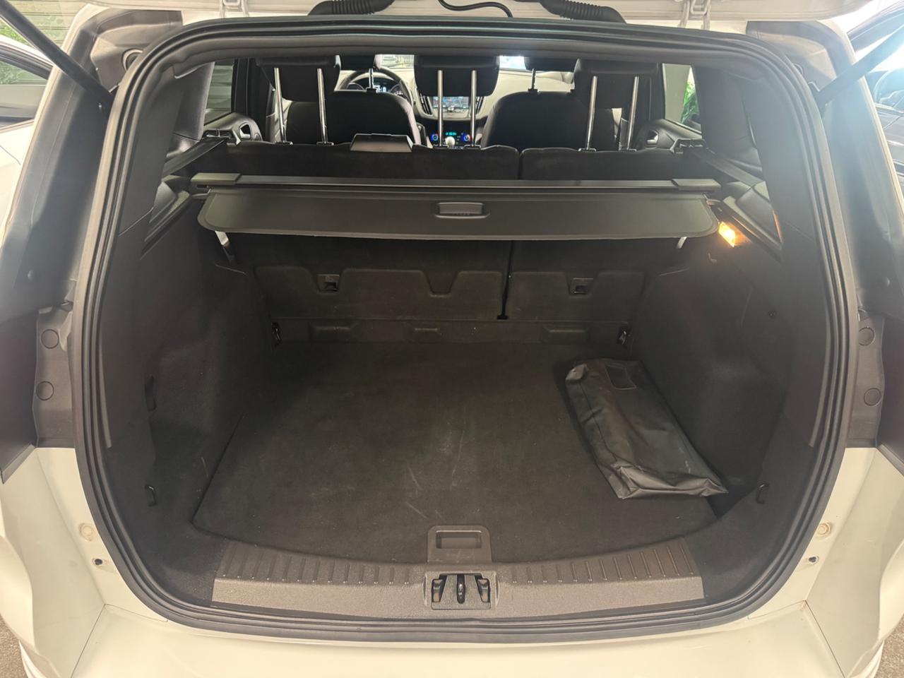 Ford Kuga 1.5 TDCI 120 CV ST-Line