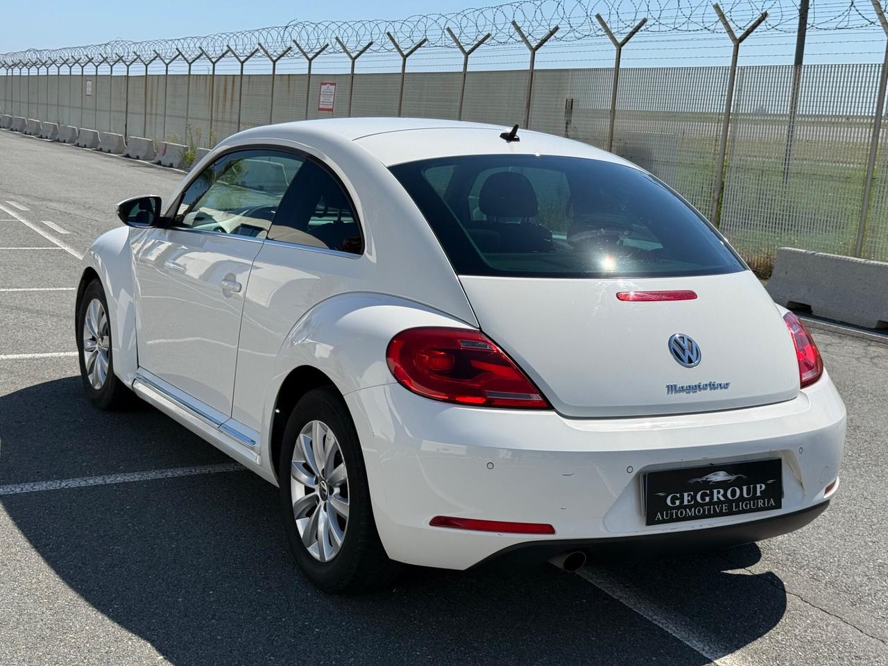 Volkswagen Maggiolino 1.6 TDI Design
