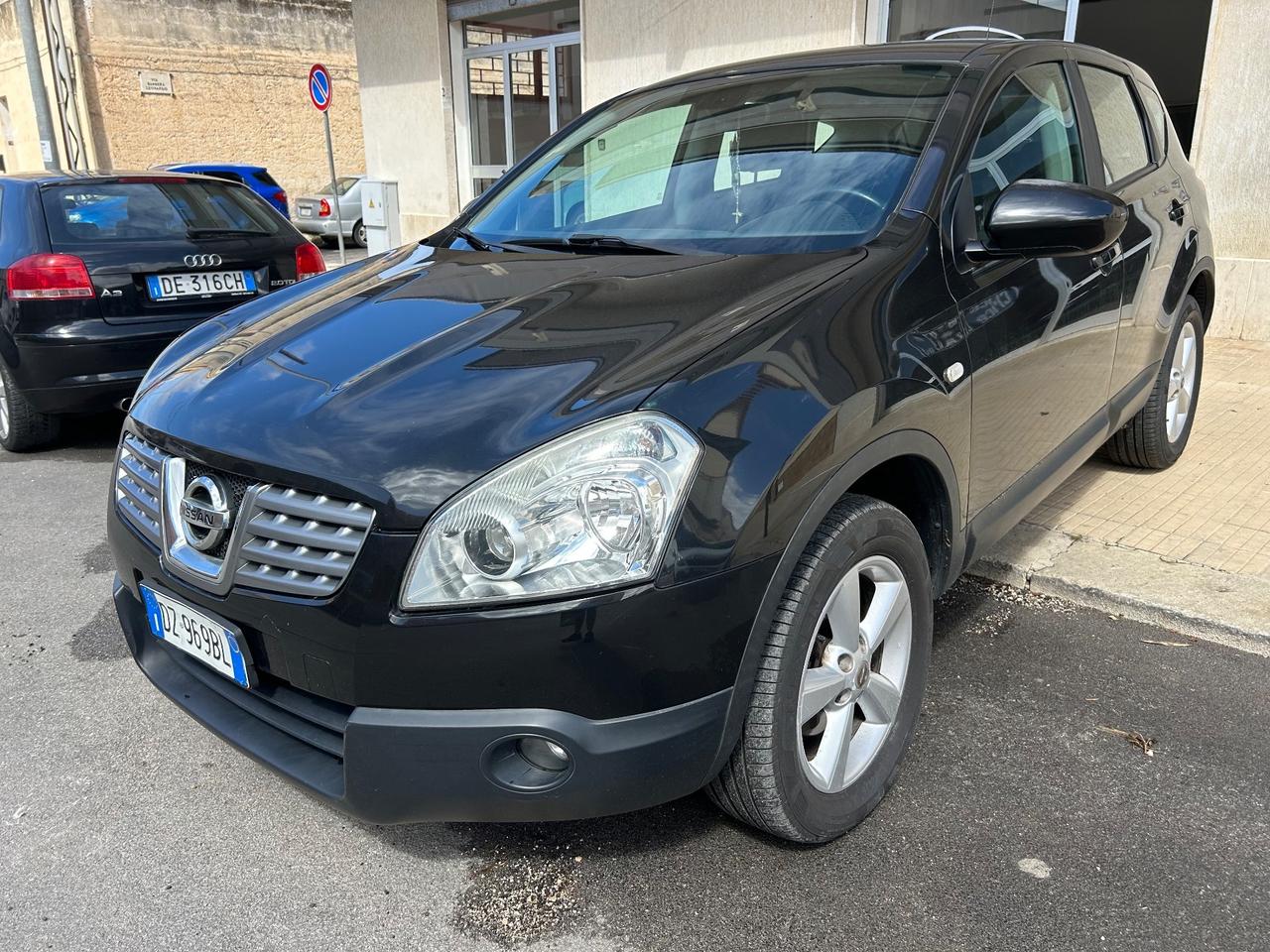 Nissan Qashqai 2.0 dCi DPF Tekna