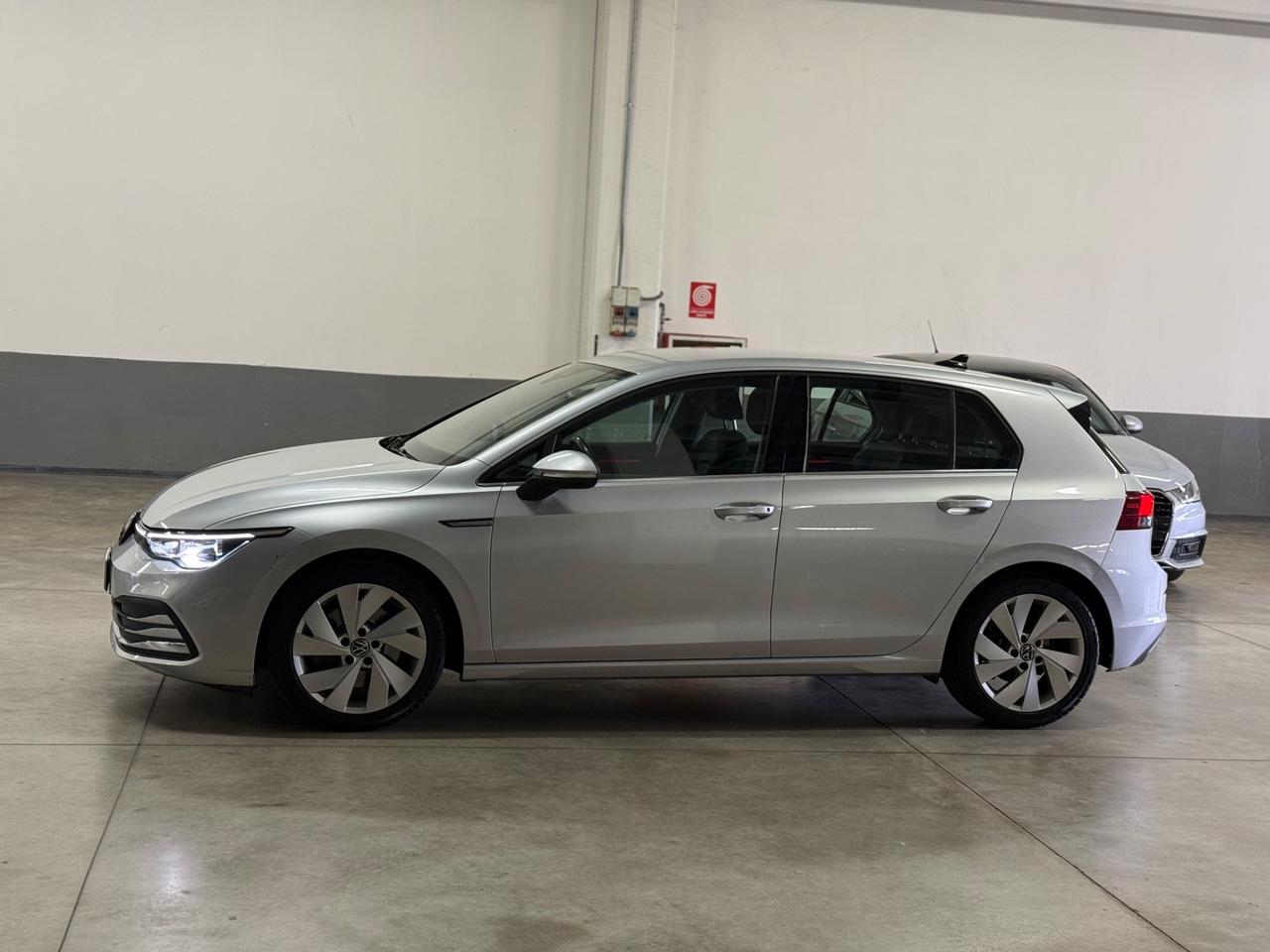 Volkswagen Golf 1.5 TSI EVO ACT R-Line