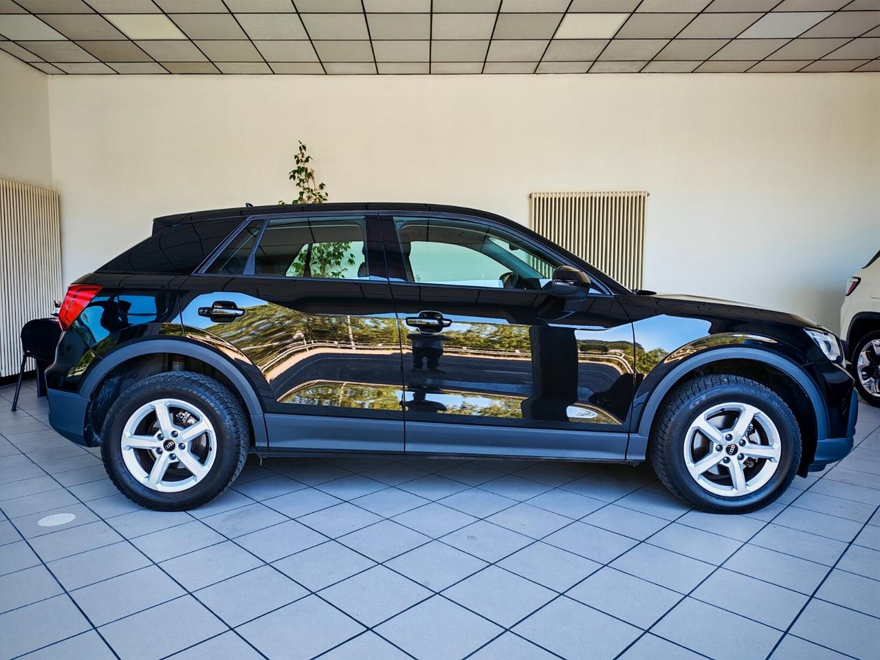 Audi Q2 30 TDI S tronic Business