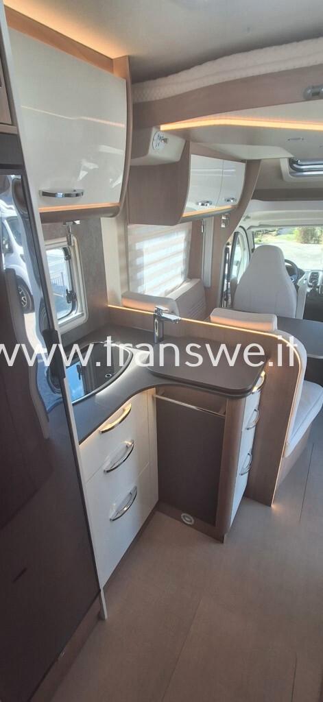 Bürstner Lyseo Privilege 690G Letti gemelli e garage