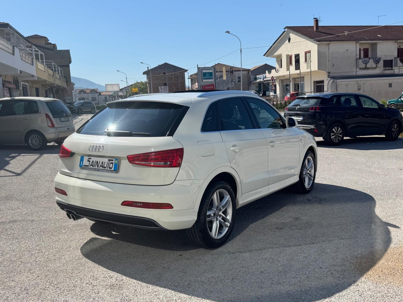 Audi Q3 2.0 tdi sline interno esterno tetto garanzia
