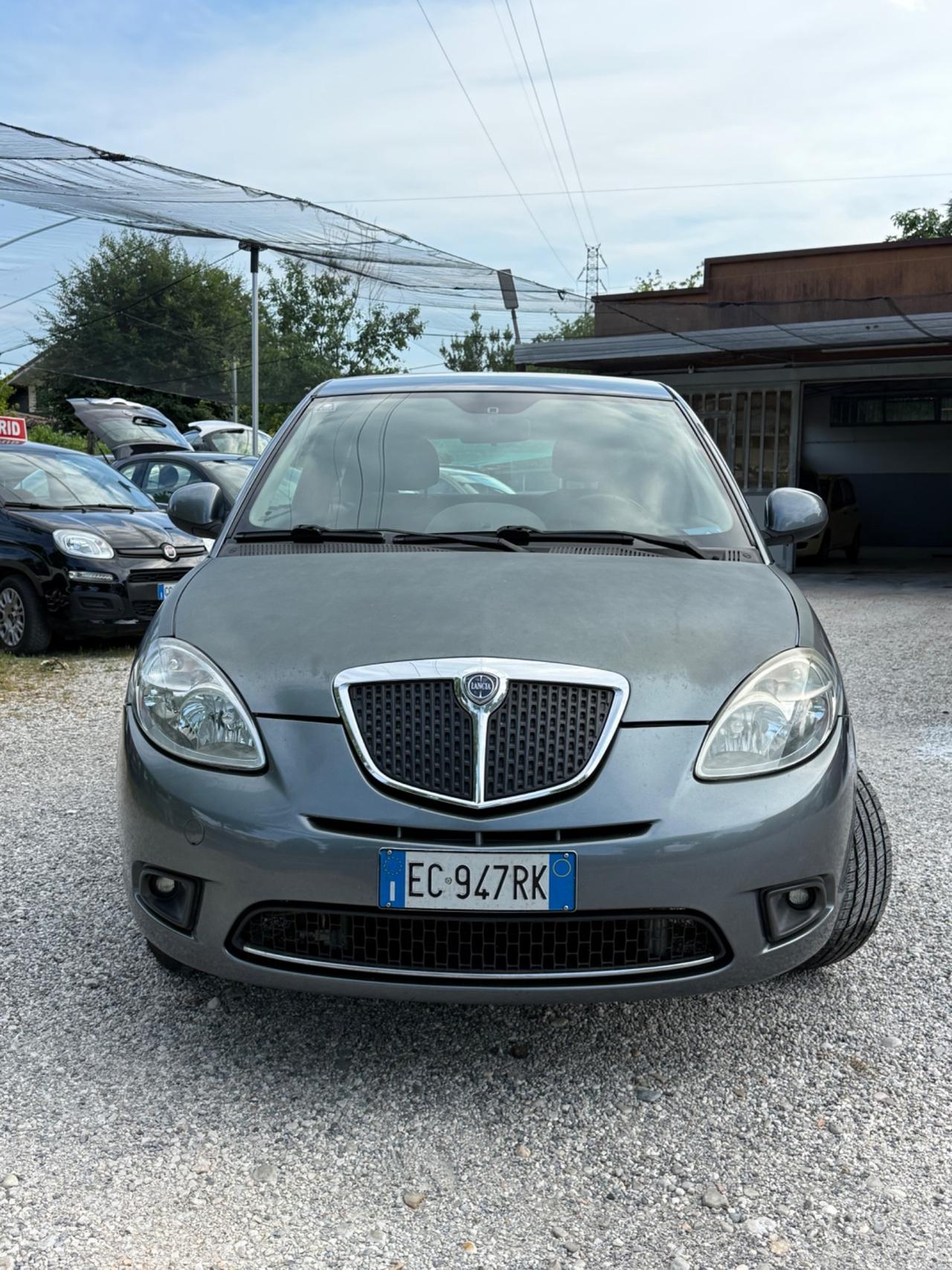 Lancia Ypsilon 1.2 Elle ok neopatentati