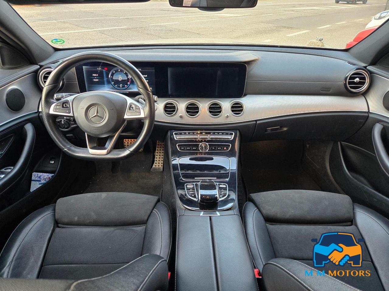 Mercedes E 220 Premium Plus