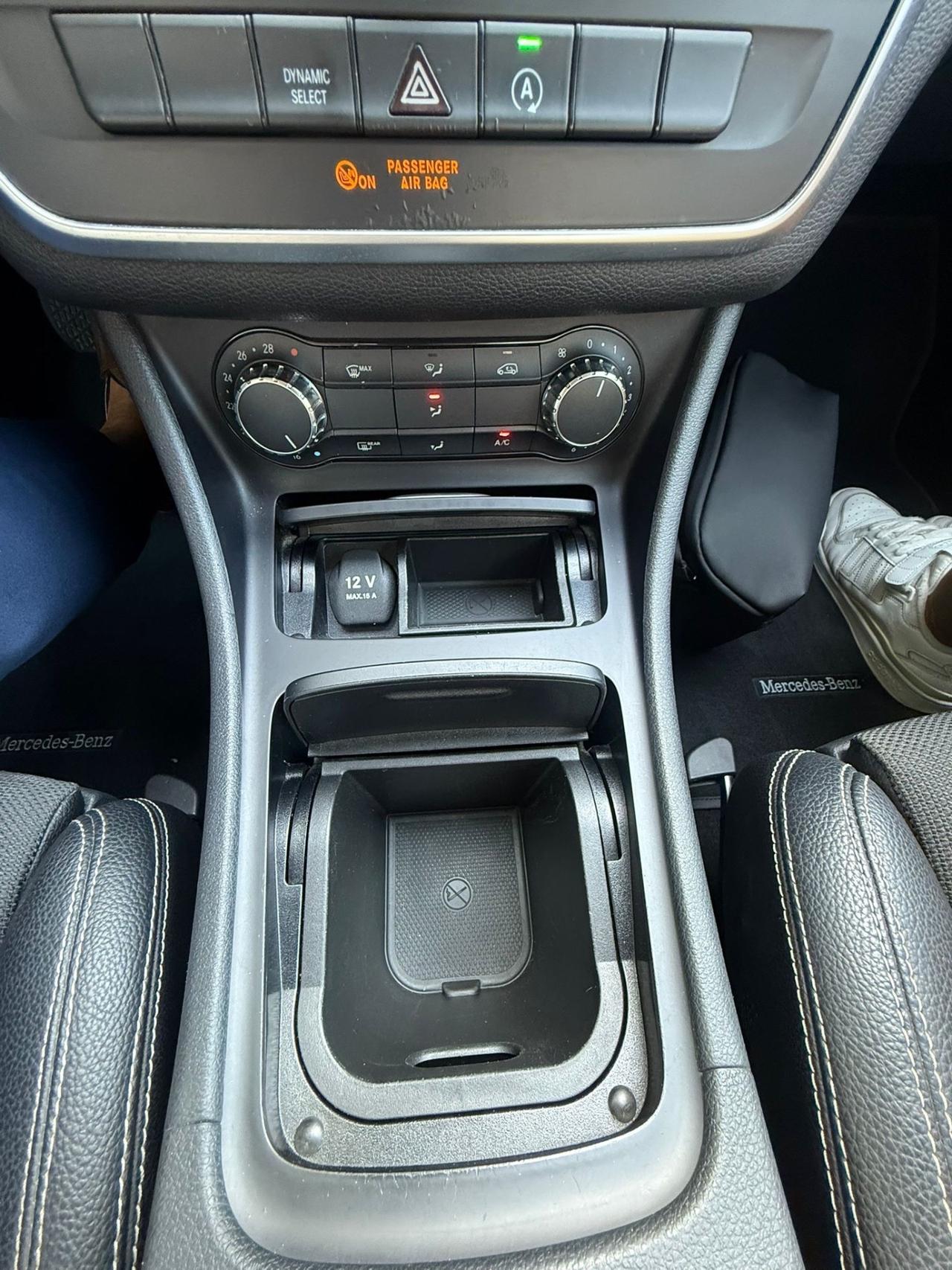 Mercedes-benz GLA 200 d Automatic Premium
