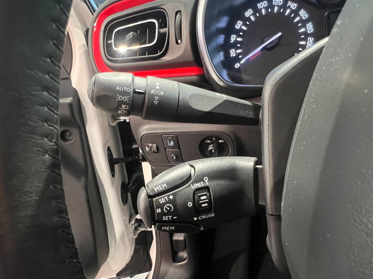 Citroen C3 PureTech 82 Shine NAVI