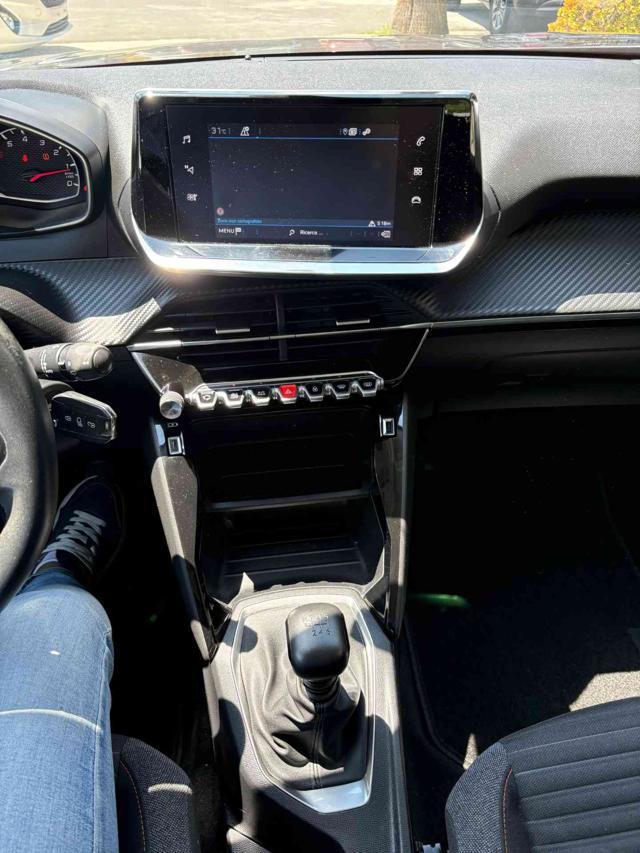 PEUGEOT 2008 BlueHDi 110 S&S Active