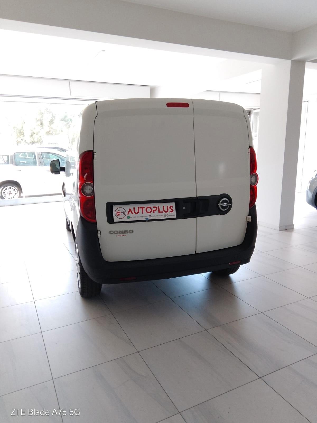 OPEL COMBO 1.3 CDTI 95 CV EURO 6 UNICOPROPIETARIO
