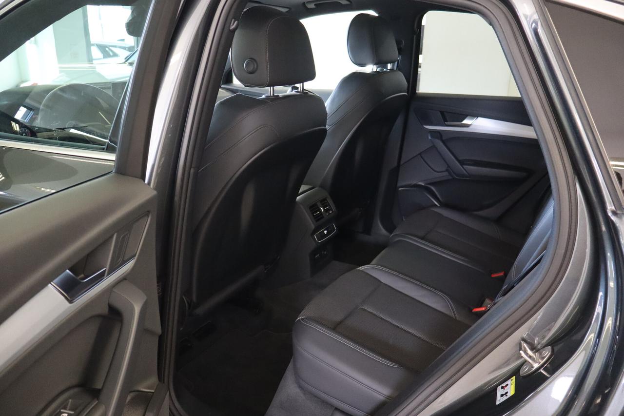 AUDI Q5 SPORTBACK 40 2.0 TDI SLINE QUATTRO S-TRONIC MATRIX - TETTO