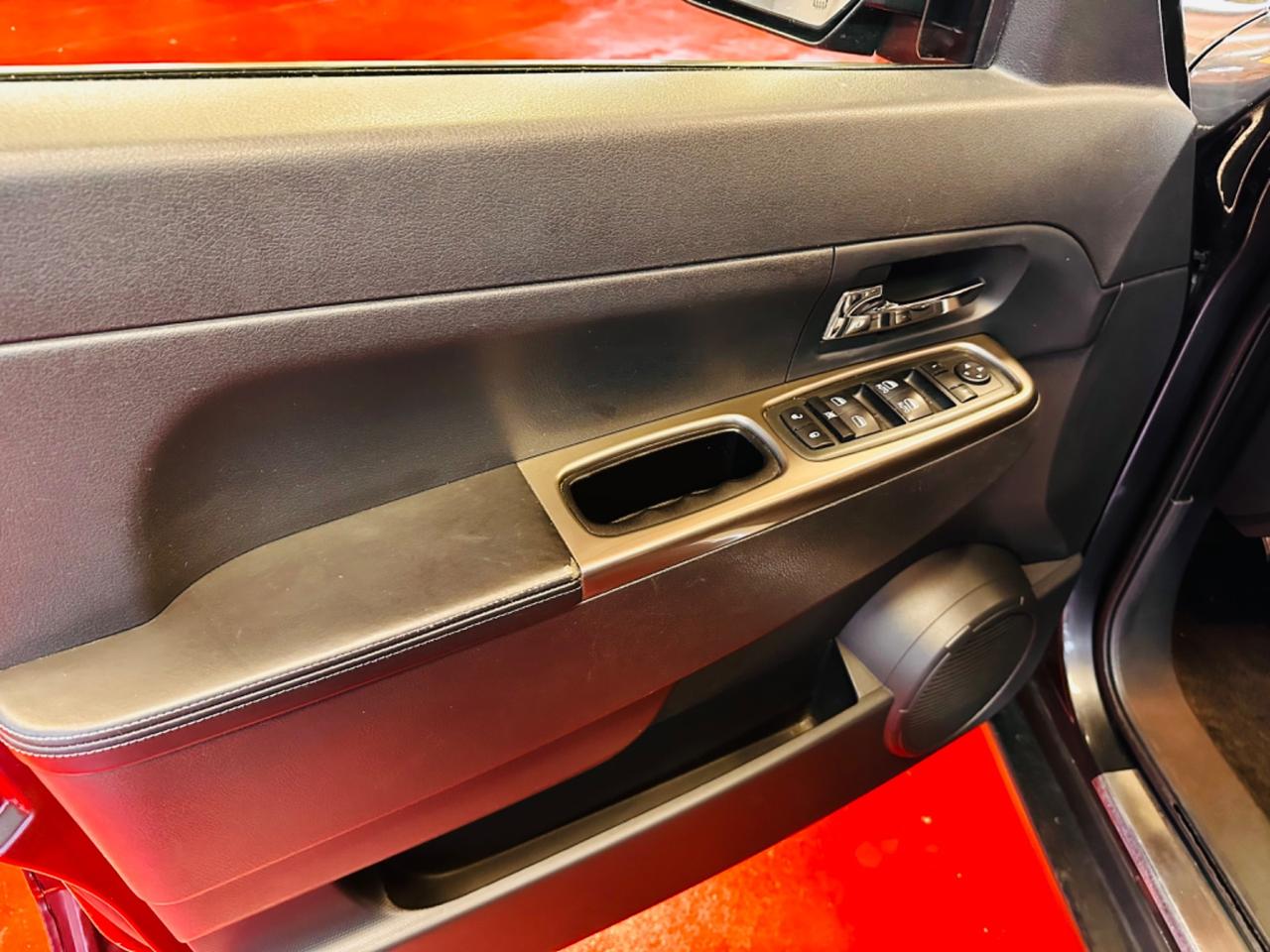 Jeep Cherokee 2.8 CRD DPF Sport 4x4 Off Road Con Ridotte