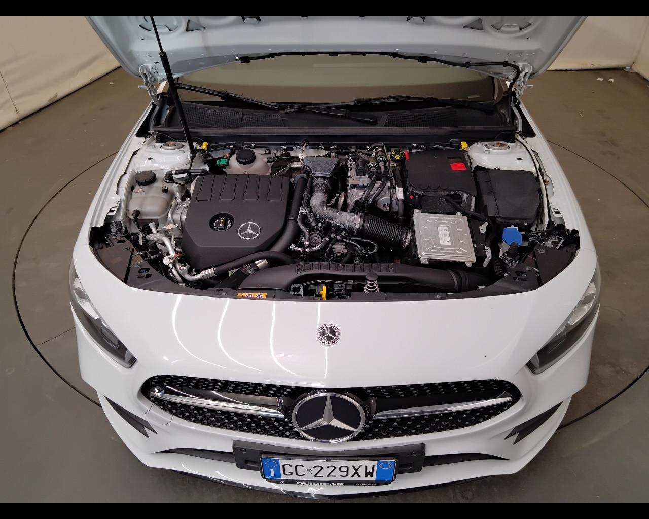 Mercedes-Benz Classe A - W177 2018 - A 250 e phev (eq-power) Premium auto