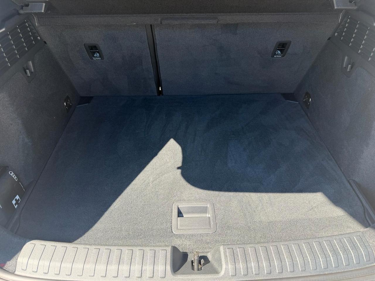 Audi A3 SPB 30 g-tron S tronic Business Advanced
