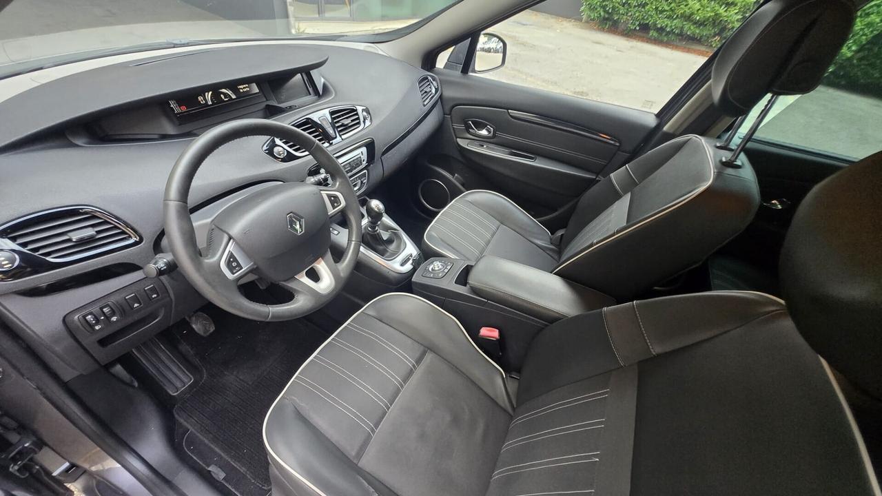 Renault Scenic Scénic XMod 1.6 dCi 130CV St