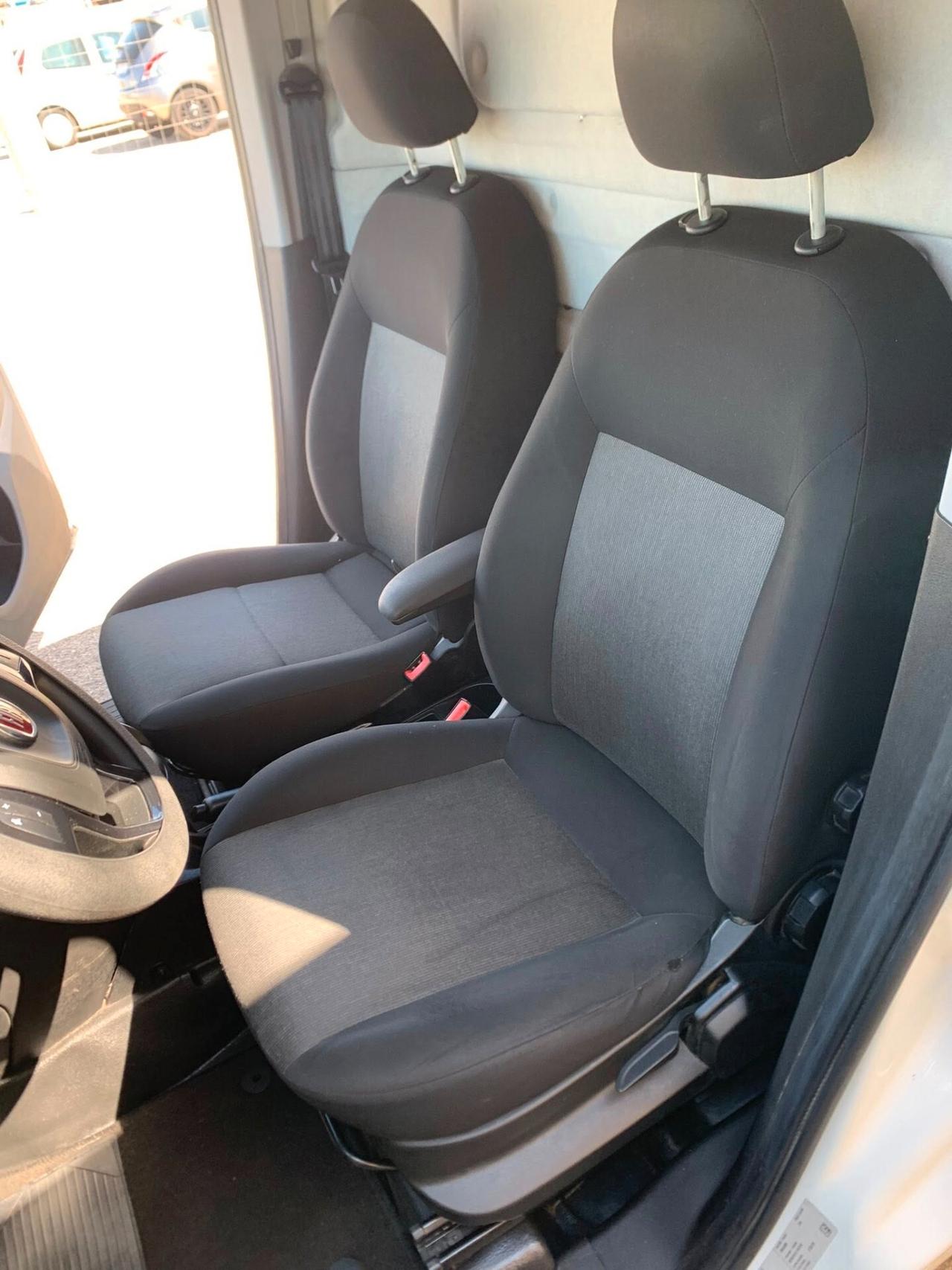 Fiat Doblò 1.4 T-Jet Natural Power officina mobile