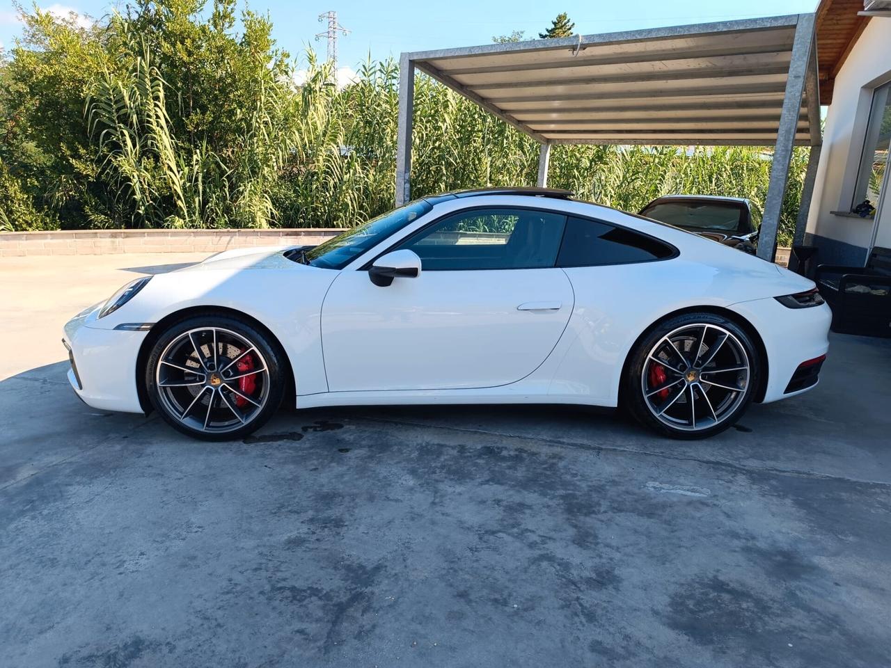 Porsche 911 Carrera 4S