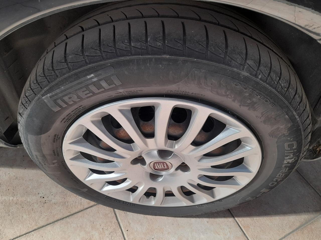 Fiat Punto 1.3 MJT II S&S 95 CV 5 porte Street