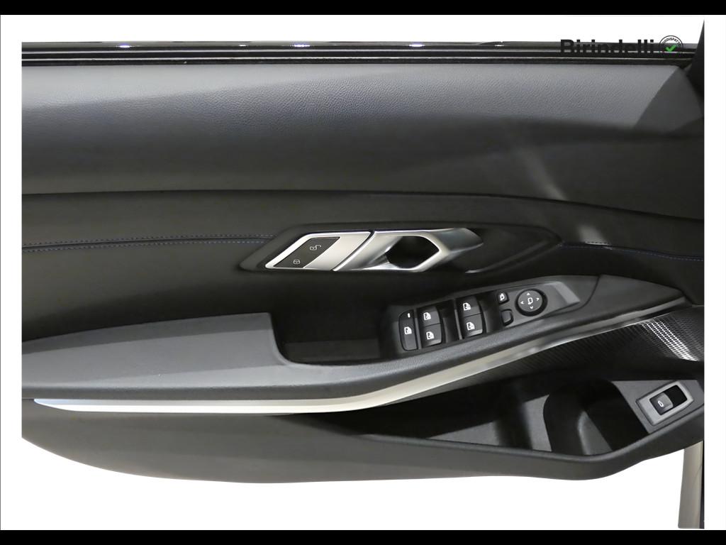 BMW Serie 3(G20/1-80/1) - 320d 48V Touring Msport