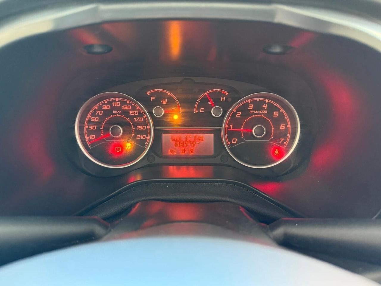 FIAT DOBLO' 1.4 BENZINA DEL NORD ITA 2015