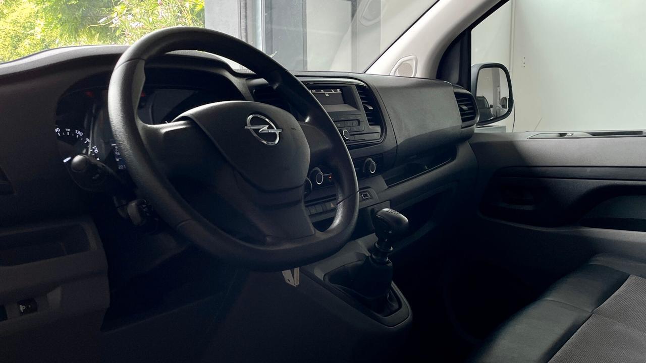 OPEL VIVARO 2.0 CABINATO ENJOY L3H1 PM 122 CV - NEOPATENTATI